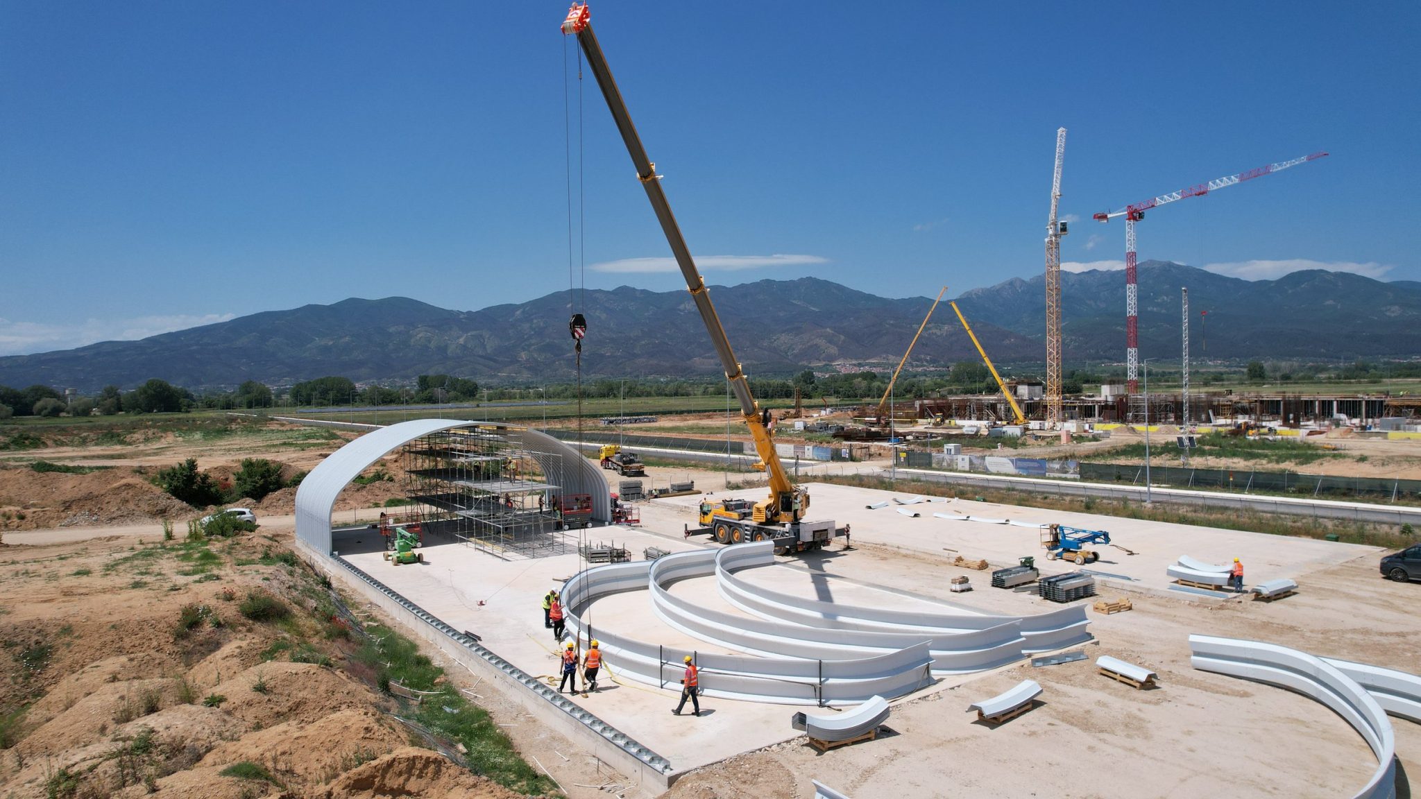 Innovaland Hybrid Assembly on-site support